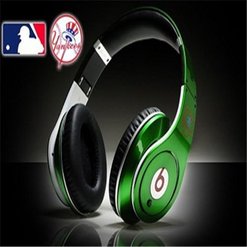 Beats By Dre Studio MLB Edition Headphones New York Yankees Green - Click Image to Close