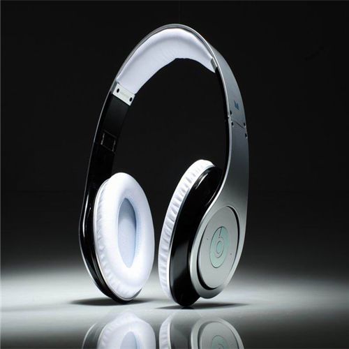 Beats By Dre Studio Headphones Silver White Limited Edition - Click Image to Close