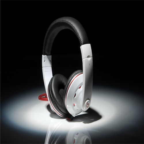 Beats By Dr Dre Studio Mini Headphones White - Click Image to Close