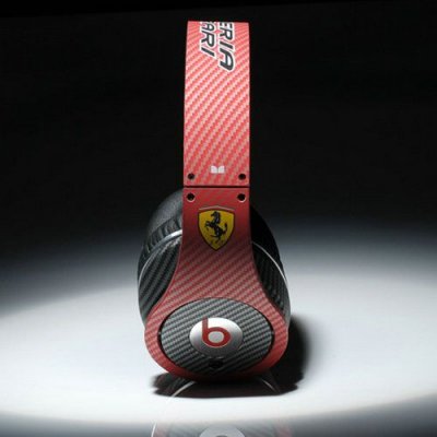 Beats By Dr Dre Studio High Performance New Ferrari Color Red With Black Headphones