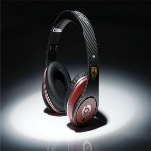 Beats By Dre High Definition Powered Isolation Headphones Ferrari Black Carbon Fiber Limited Edition